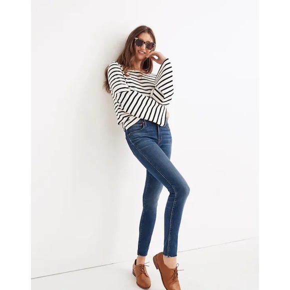Madewell Denim - Madewell 9 Mid-Rise Skinny Jeans Blue Raw Hem Denim‎ Size 27